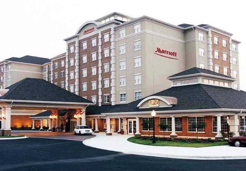 Chicago Marriott Midway Hotel Bedford Park Exterior photo